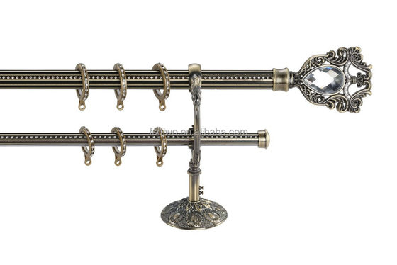 Diseños clásicos de la decoración antis - telón de acero de acabado Rod del metal del oro de Chrome de la astilla de cobre amarillo del Anti-cobre