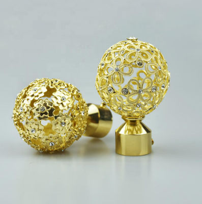 Estilo de lujo de la bola del casquillo de cortina de los Finials de oro de Roces para los hoteles de los restaurantes