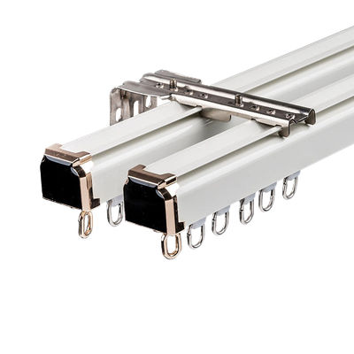 sistema retractable de la pista de la cortina de la tensión del techo del 1.1-2.1m del soporte resistente de aluminio de la pared