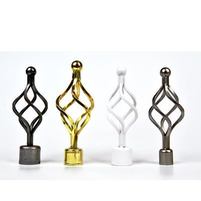 Finials decorativos de la corona para el artículo de Roces de cortina con el tratamiento de la galjanoplastia de la pintura