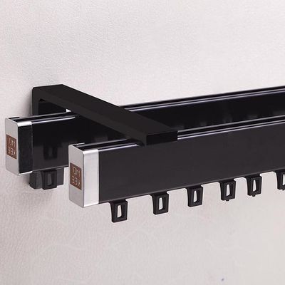 OEM negro blanco del ODM del color de la pista silenciosa de aluminio de la cortina del metal