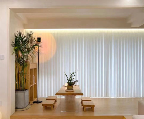 Persianas verticales blancas del PVC del estilo moderno para Windows respirable