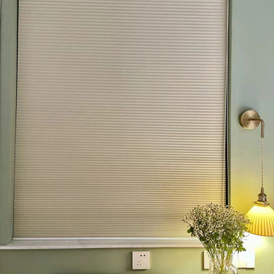 Las sombras celulares del panal inalámbrico de Bottom Up ciegan automático para la ventana